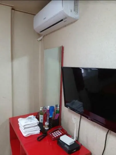 Dowun Motel Seoul 2*,